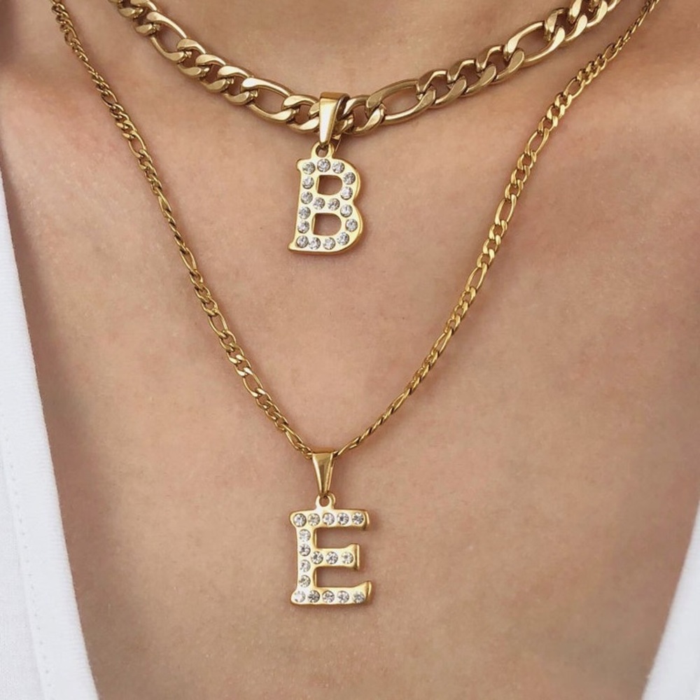NWOT “E” Initial Pendant Chain Necklace with Extender + Box